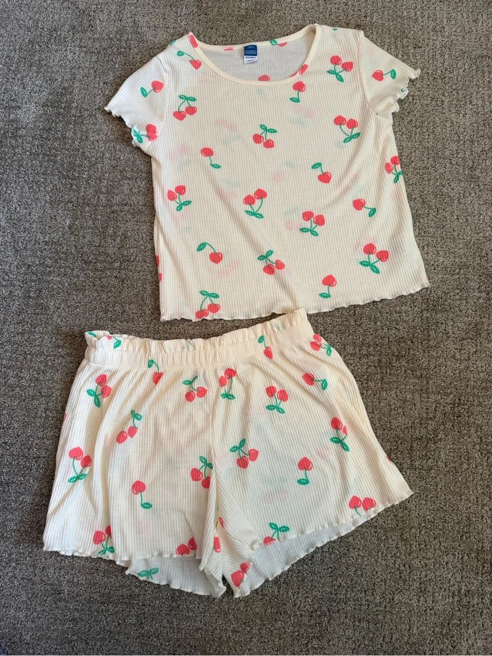 Old Navy Girls Cream Cherry Print Ribbed Short Pajama Set